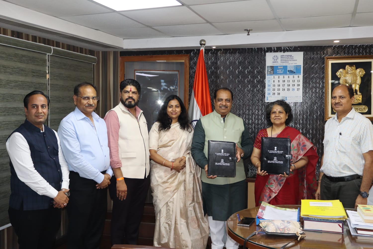 जैन समाजासाठी खुशखबर...  इतक्या कोटींचा निधी...   शैक्षणिक प्रगती आणि युवा उद्योजकतेला चालना...
