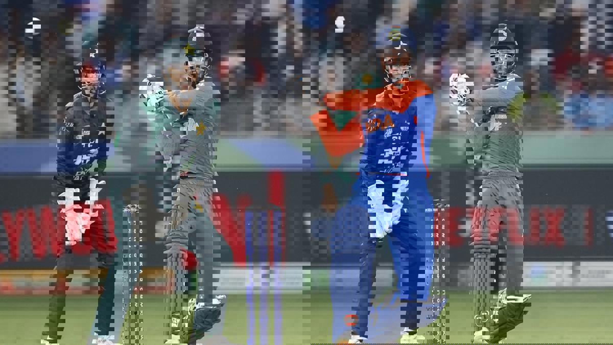 भारत-पाकिस्तान महामुकाबल्यावर पावसाचं सावट... सामना रद्द झाल्यास कोणाचं नुकसान?  पाहा 'सुपर-८' चं समीकरण...