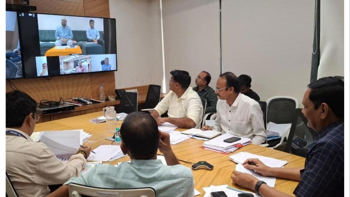 आदिवासी विकास मंत्र्यांची जळगाव जिल्ह्यासाठी महत्त्वपूर्ण घोषणा...