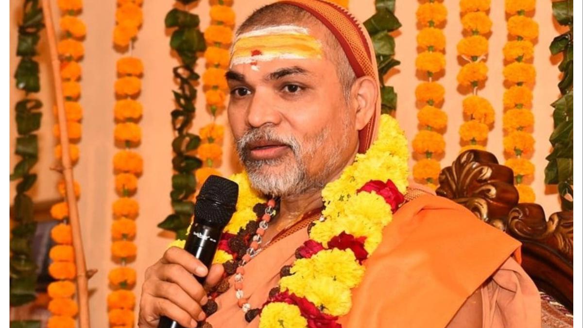 लैंगिक शोषण प्रकरणावर शंकराचार्य अविमुक्तेश्वरानंद म्हणाले...  ​'मी योगी आदित्यनाथ'...