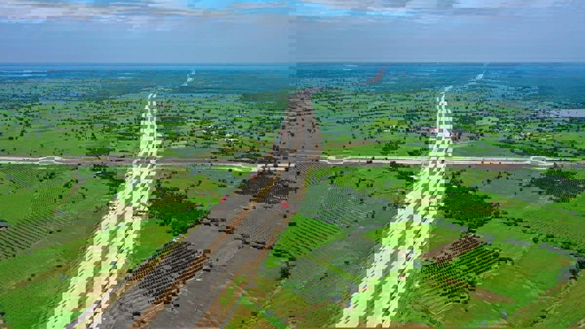 समृद्धी महामार्गालगत ११५० कोटींचा घोटाळा... माजी मंत्री संदीपान भुमरे अडचणीत...