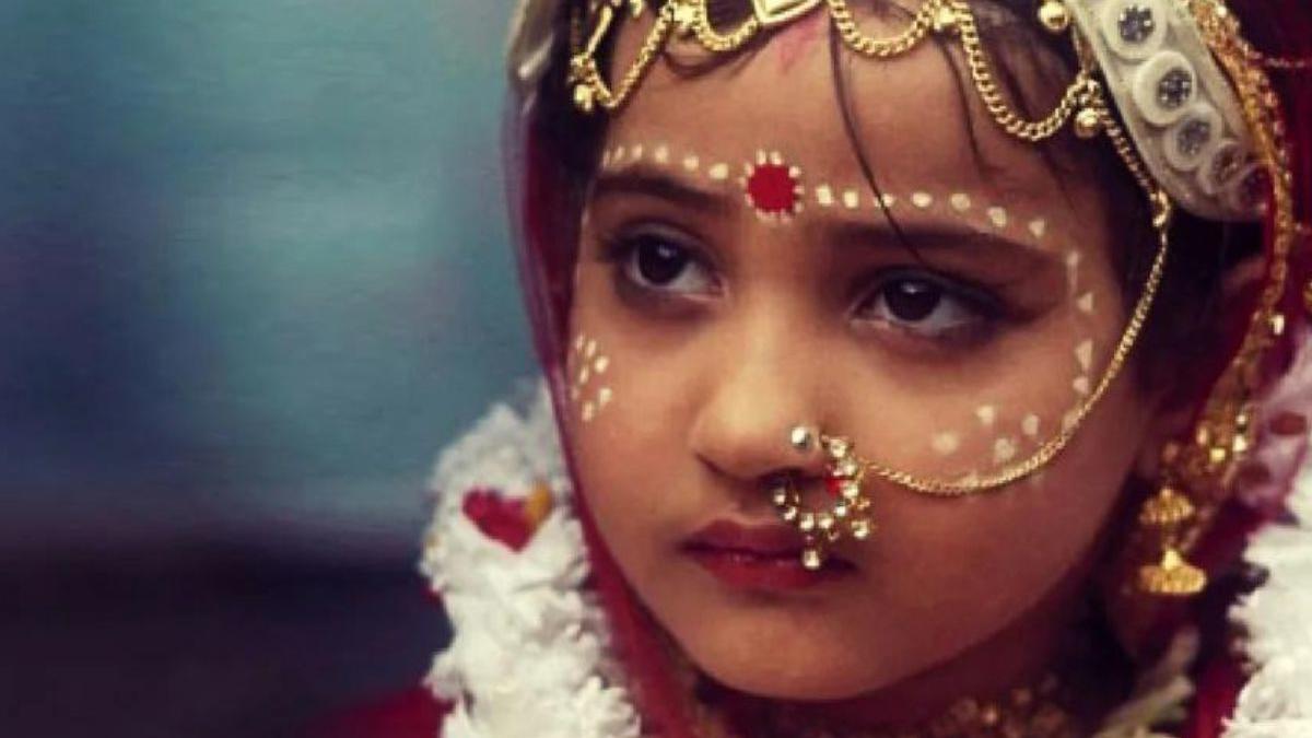 अल्पवयीन मुलीची विक्री करून बालविवाह लावणाऱ्या तिघांना कोर्टाने दिली ही शिक्षा...