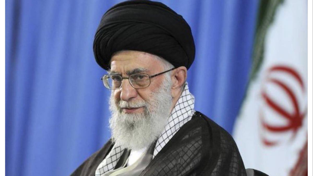इराणचे सर्वोच्च नेते अयातुल्ला अली खामेनी यांच्यासह मुलगी, सून, जावई ठार...