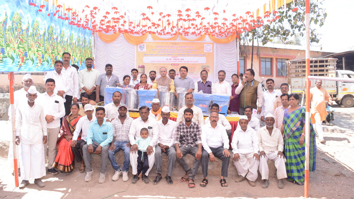 नाशिक जिल्ह्यातील हे गाव होणार मधाचे... विकासाला मिळणार अशी चालना...