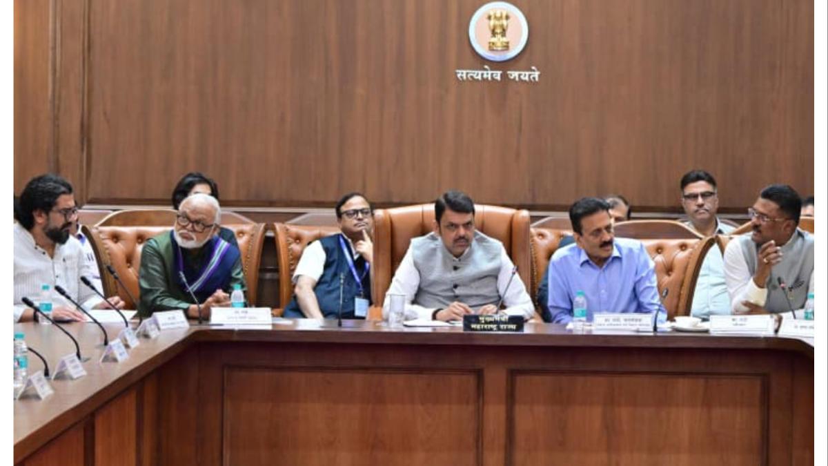 कुंभमेळ्यासाठी २२,१८१ कोटींच्या कामांना मान्यता... मुख्यमंत्र्यांच्या अध्यक्षतेखाली मुंबईत  शिखर समिती बैठक...