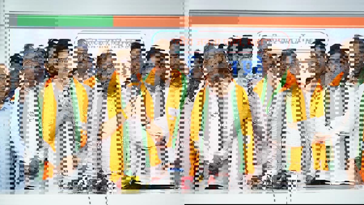 शरद पवारांना धक्का... समरजितसिंह घाटगे भाजपमध्ये... कोल्हापूरचे राजकीय समीकरण बदलणार...