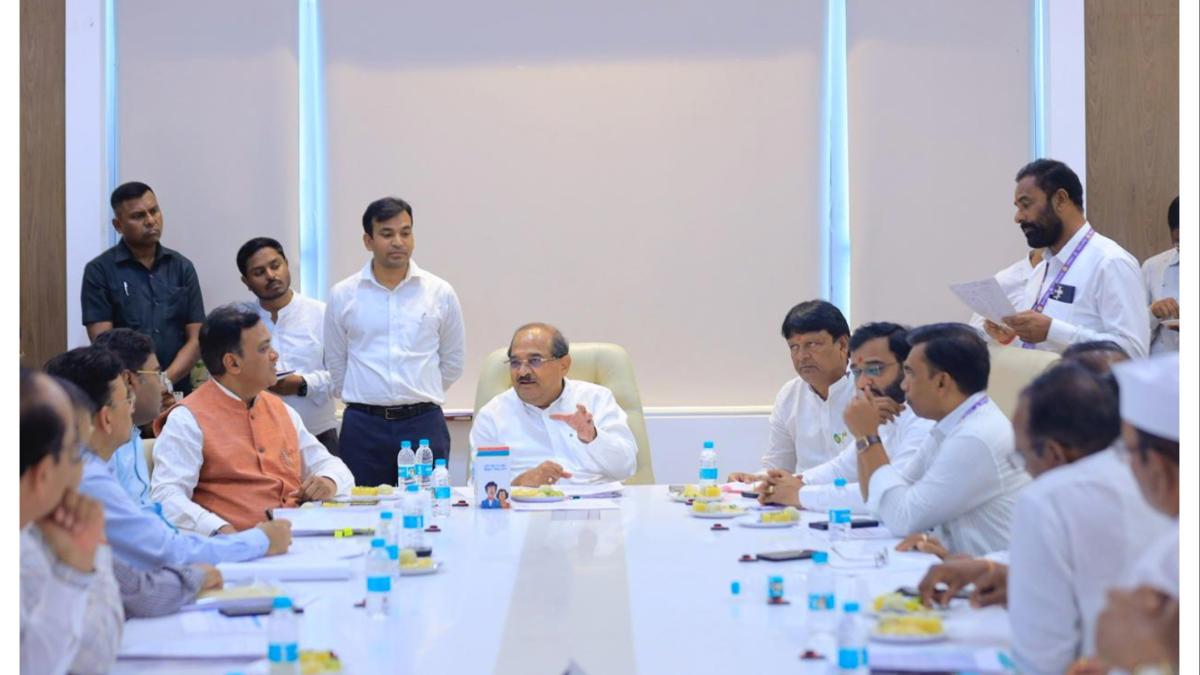 या धरणातून सुटणार बिगरसिंचनाचे आवर्तन...  जलसंपदामंत्र्यांचे निर्देश...