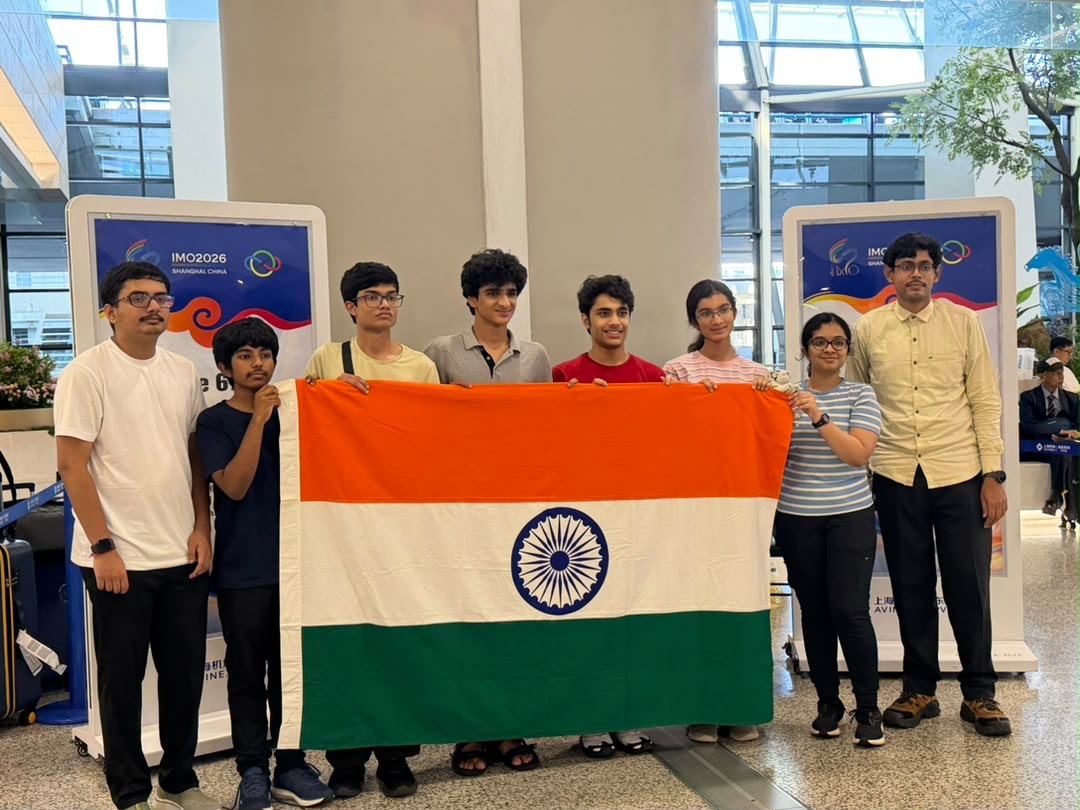 भारतीय विद्यार्थ्यांचा चीनमध्ये डंका...  सुवर्ण आणि रौप्य पदकांवर मोहोर...