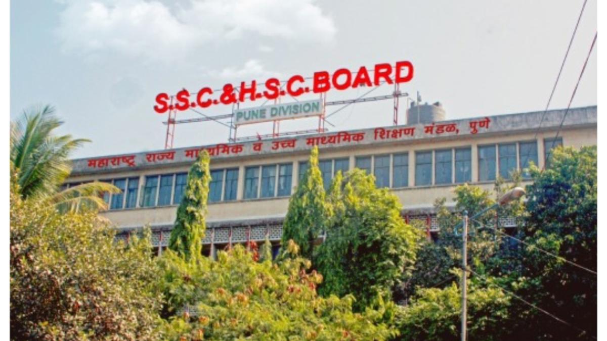 दहावी-बारावीच्या विद्यार्थ्यांसाठी मोठी बातमी... या तारखेला लागणार निकाल...  मिळणार हायटेक गुणपत्रिका...