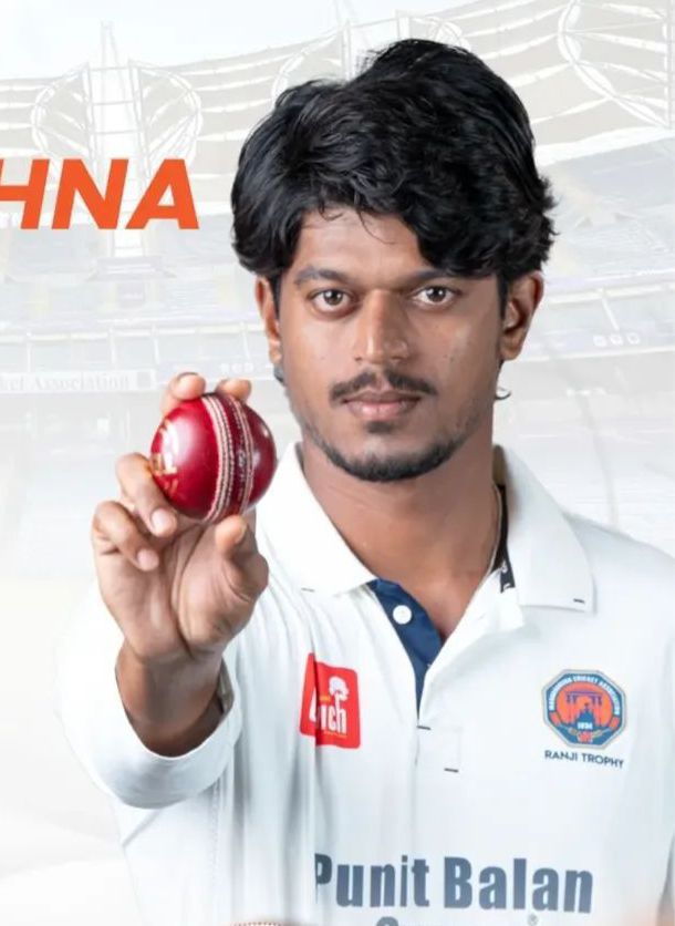 नाशिकच्या गोलंदाजाने टाकले निर्धाव षटक... सामन्याचा निकालच लागला...