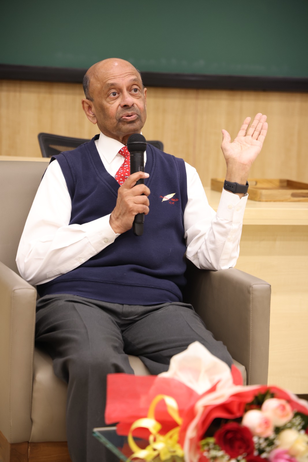 नव्या कंपन्यांना किमान २०३२ पर्यंत करावी लागेल विमानांची प्रतीक्षा: डॉ. दिनेश केसकर