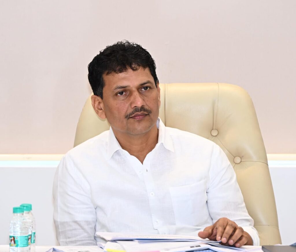 आरोग्य विभागातील बदल्यांबाबत मंत्री आबिटकर यांनी दिले हे आदेश...