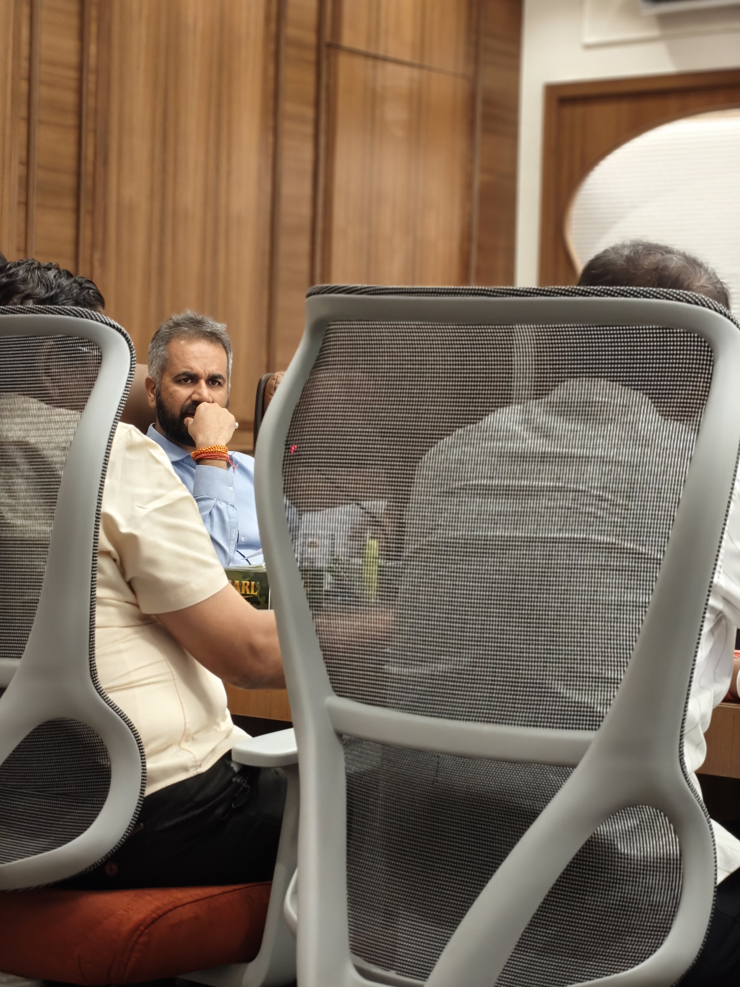 सिंहस्थ पर्वणी काळात मोबाईल नेटवर्क गायब होणार?  सॅटेलाइट आणि फायबरच्या मदतीने असा आहे हायटेक प्लॅन...