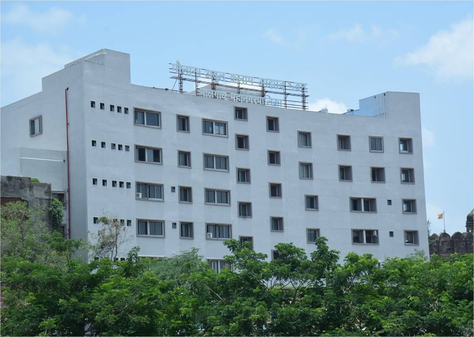 मालेगाव महापालिका कुणाच्या ताब्यात? दादा भुसेंचा करिष्मा किती चालला? भाजपला किती जागा?