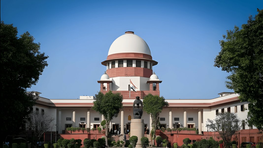 महाराष्ट्राच्या राजकारणाला वेगळे वळण मिळणार? या दोन प्रकरणी सुप्रीम कोर्टात उद्या सुनावणी...