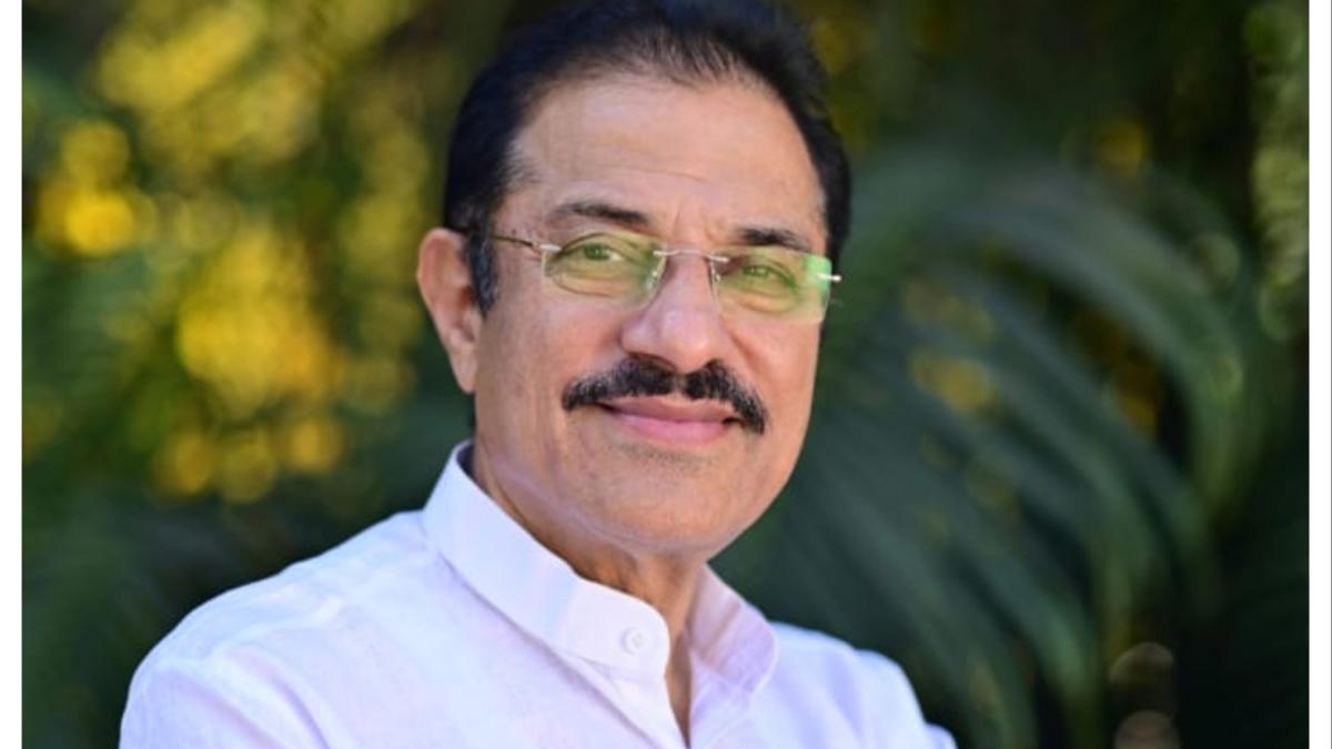 राष्ट्रवादी काँग्रेसचे जिल्हाध्यक्ष ॲड. रविंद्र नाना पगार यांचे निधन