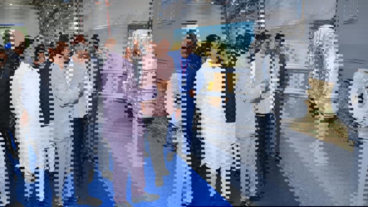 दावोस कराराद्वारे अहिल्यानगरमध्ये इतक्या हजार कोटींची गुंतवणूक... तौरल इंडियाच्या प्रकल्पाचे मुख्यमंत्र्यांच्या हस्ते उद्घाटन...