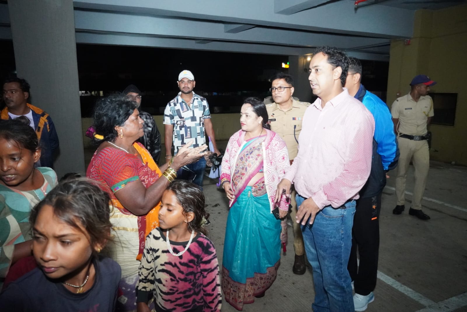 नाशिक शहरासह जिल्ह्यात मध्यरात्रीपासून मुसळधार...  धोकादायक भागातील नागरिकांचे स्थलांतर सुरू...