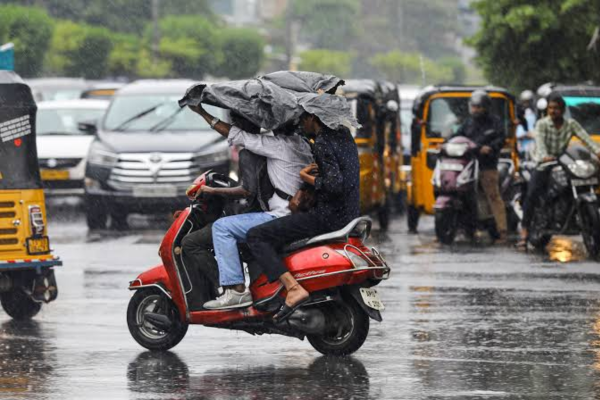 कुठे बरसणार? कुठे थांबणार?  ४ ऑगस्टपासून असा आहे पावसाचा अंदाज...